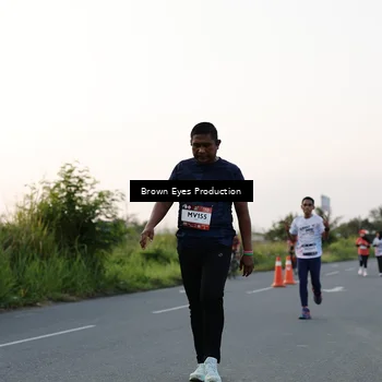 Runner Photo 7656828