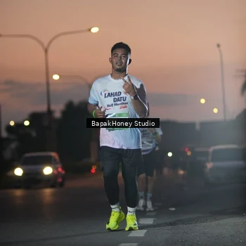 Runner Photo 7656836