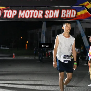 Runner Photo 7656844