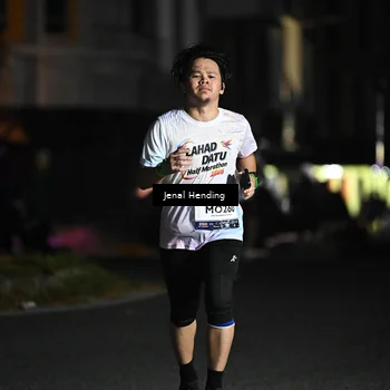 Runner Photo 7656852