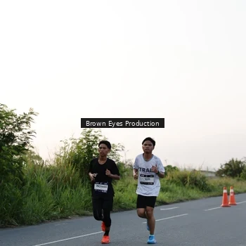 Runner Photo 7656874
