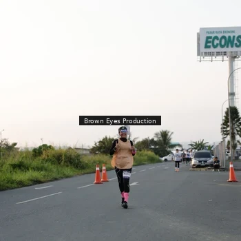Runner Photo 7656882