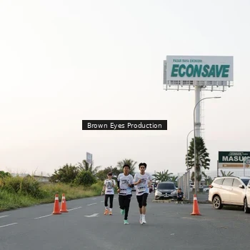 Runner Photo 7656892