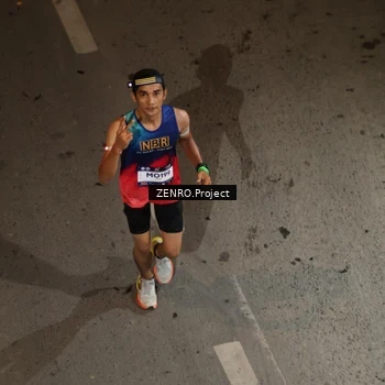 Runner Photo 7656901