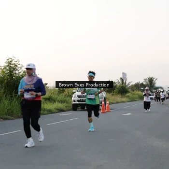 Runner Photo 7656909