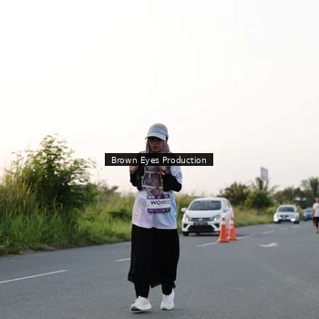 Runner Photo 7656910
