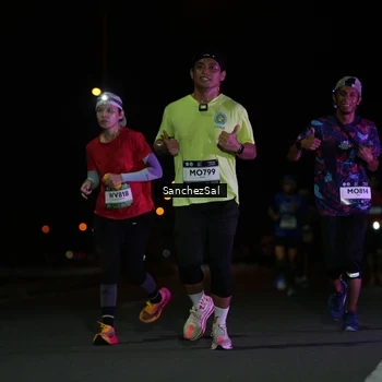 Runner Photo 7656926