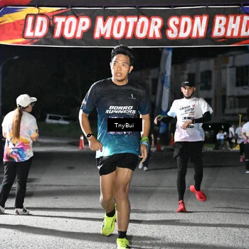 Runner Photo 7656938