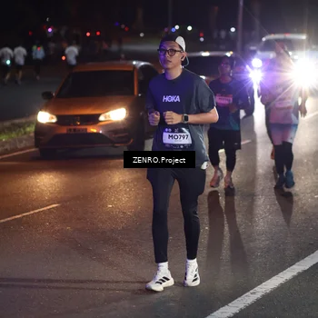 Runner Photo 7656965