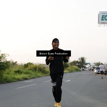 Runner Photo 7656981