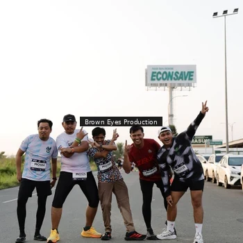 Runner Photo 7656994