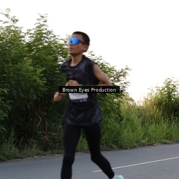 Runner Photo 7656996