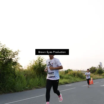 Runner Photo 7656999