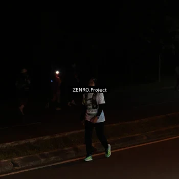Runner Photo 7657007