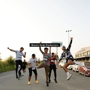 Runner Photo 7657025