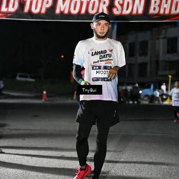 Runner Photo 7657061
