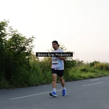 Runner Photo 7657069