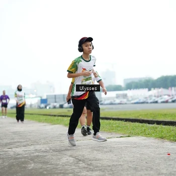 Runner Photo 7657073