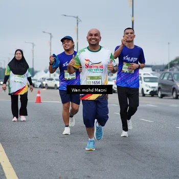 Runner Photo 7657081