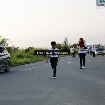 Runner Photo 7657089