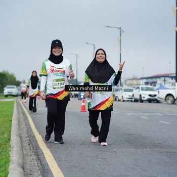 Runner Photo 7657092