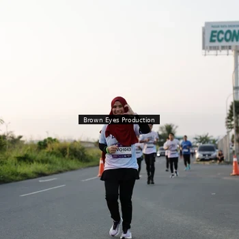 Runner Photo 7657097
