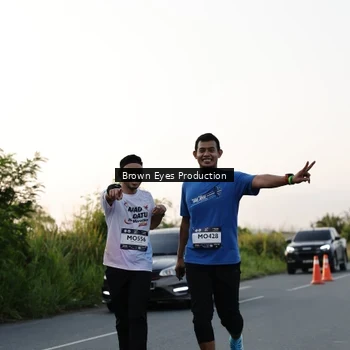 Runner Photo 7657114