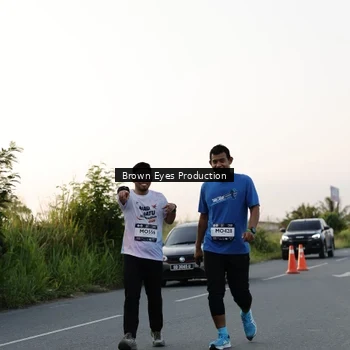 Runner Photo 7657115