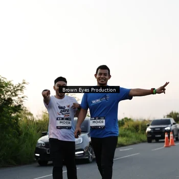 Runner Photo 7657126