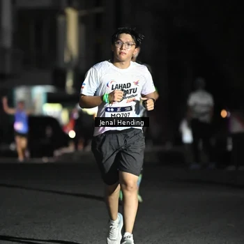 Runner Photo 7657127