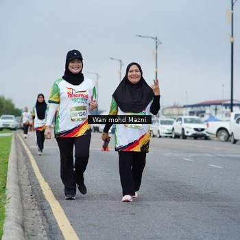 Runner Photo 7657128