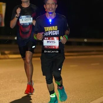 Runner Photo 7657131