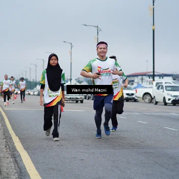 Runner Photo 7657133