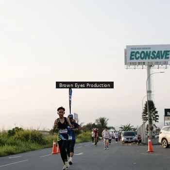 Runner Photo 7657141