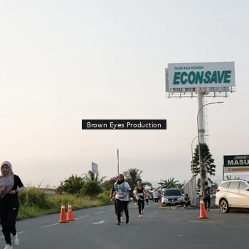 Runner Photo 7657144