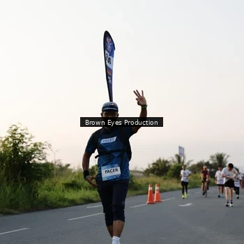 Runner Photo 7657158