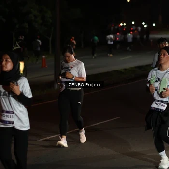 Runner Photo 7657201