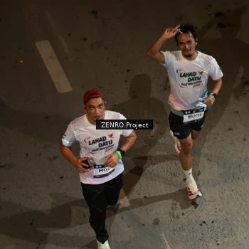 Runner Photo 7657203