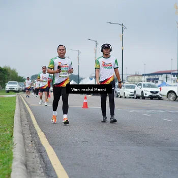 Runner Photo 7657209