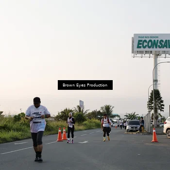 Runner Photo 7657221