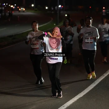 Runner Photo 7657237