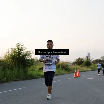 Runner Photo 7657242