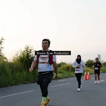 Runner Photo 7657243