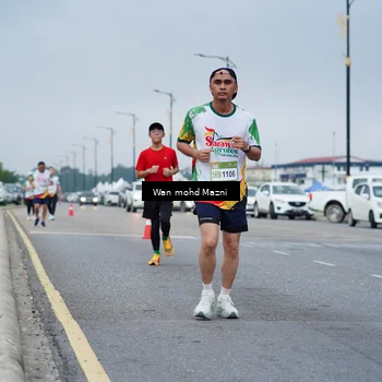 Runner Photo 7657249