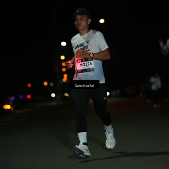 Runner Photo 7657296