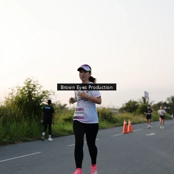 Runner Photo 7657298