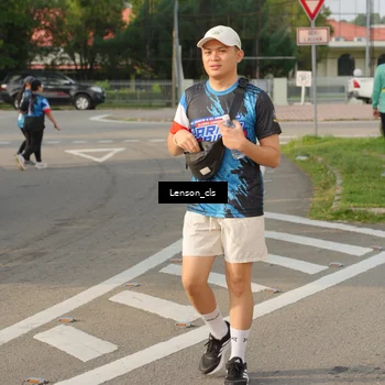 Runner Photo 7657314