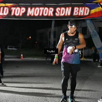 Runner Photo 7657351