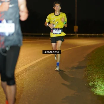 Runner Photo 7657381