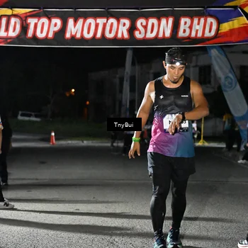 Runner Photo 7657388